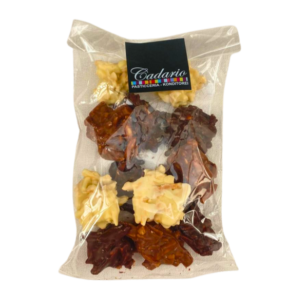 Biscotti alle mandorle con copertura al cioccolato